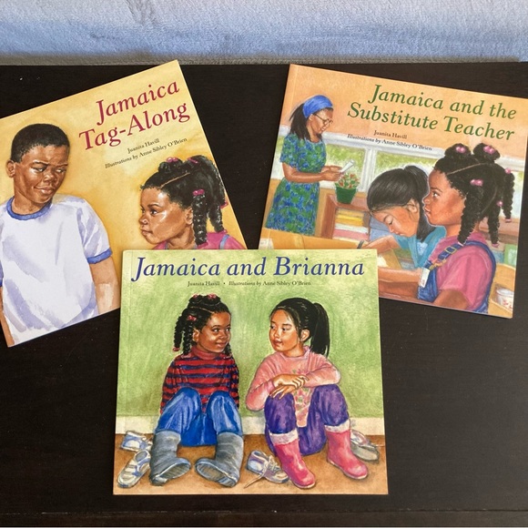 3 POC story books 👧🏾 - Picture 1 of 6
